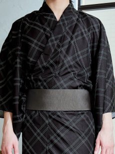 モデル：元之介　身長181cm　着用サイズ：Lサイズ