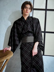 モデル：元之介　身長181cm　着用サイズ：Lサイズ