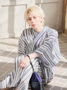 画像7: 【即日発送】【メンズ浴衣】白地×スタイリッシュストライプ浴衣【浴衣・帯・下駄セット】[YMT] (7)