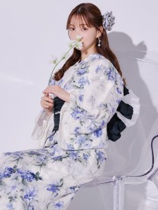 モデル：麻亜里　身長：160cm　着用サイズ：Fサイズ