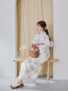 モデル：えみ姉　身長：158cm　着用サイズ：Fサイズ