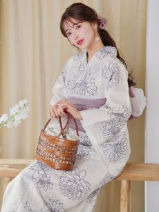 モデル：えみ姉　身長：158cm　着用サイズ：Fサイズ