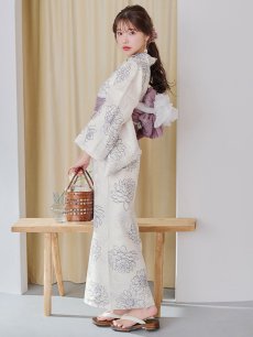 モデル：えみ姉　身長：158cm　着用サイズ：Fサイズ