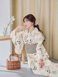 モデル：えみ姉　身長：158cm　着用サイズ：Fサイズ