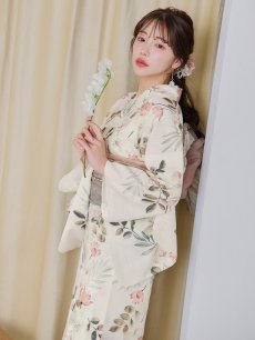 モデル：えみ姉　身長：158cm　着用サイズ：Fサイズ