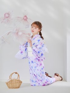 モデル：加藤ナナ　身長：160cm　着用サイズ：Fサイズ