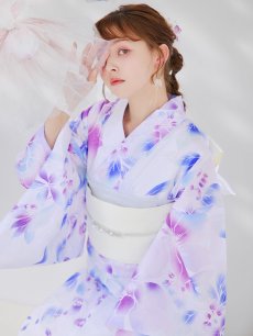 モデル：加藤ナナ　身長：160cm　着用サイズ：Fサイズ