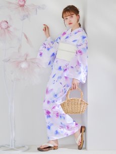 モデル：加藤ナナ　身長：160cm　着用サイズ：Fサイズ