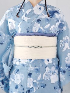 モデル：菅野結以　身長：163cm　着用サイズ：Fサイズ