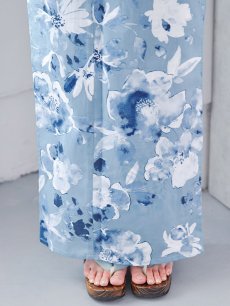 モデル：菅野結以　身長：163cm　着用サイズ：Fサイズ