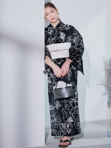 モデル：kie　身長：158cm　着用サイズ：Fサイズ