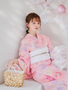 モデル：加藤ナナ　身長：160cm　着用サイズ：Fサイズ