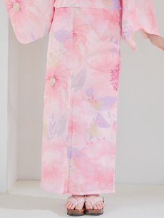 モデル：加藤ナナ　身長：160cm　着用サイズ：Fサイズ