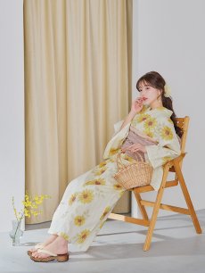 モデル：えみ姉　身長：158cm　着用サイズ：Fサイズ