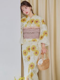 モデル：えみ姉　身長：158cm　着用サイズ：Fサイズ