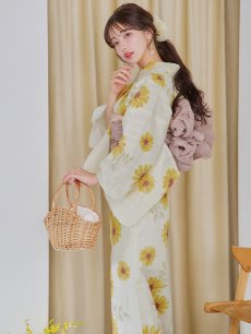 モデル：えみ姉　身長：158cm　着用サイズ：Fサイズ