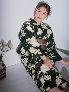 モデル：kie　身長：158cm　着用サイズ：Fサイズ