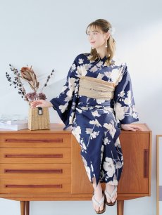画像7: 【即日発送】ネイビー×ホワイトフラワー浴衣 【浴衣3点セット 浴衣/帯/下駄】 [YMT] (7)