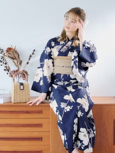 画像9: 【即日発送】ネイビー×ホワイトフラワー浴衣 【浴衣3点セット 浴衣/帯/下駄】 [YMT] (9)