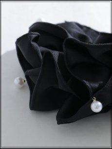 画像3: 【ヘアアクセサリー】パール付きシュシュ【1カラー】[OF02] (3)