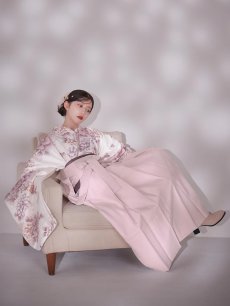 画像3: 【即日発送】ピンク牡丹×菊 ペールピンク二尺袖着物【卒業袴３点セット 二尺袖着物/帯/袴】 (3)