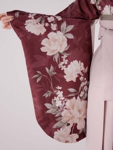 画像19: 【即日発送】ピンク芍薬 ワインレッド二尺袖着物【卒業袴３点セット 二尺袖着物/帯/袴】[FB01] (19)