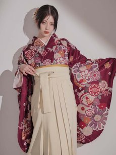 画像15: 【予約商品 / 1月中旬発送予定】菊×椿 ワインレッド二尺袖着物【卒業袴３点セット 二尺袖着物/帯/袴】 (15)