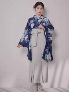 画像6: 【予約商品/1月中旬発送予定】青フラワーブーケ ブルー二尺袖着物【卒業袴３点セット 二尺袖着物/帯/袴】 (6)