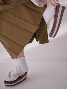 画像23: 【即日発送】グレーピンクフラワー グラデーション二尺袖着物【卒業袴３点セット 二尺袖着物/帯/袴】 (23)