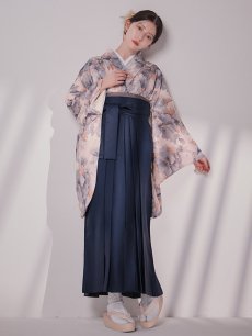 画像8: 【予約商品 / 1月中旬発送予定】グレーピンクフラワー グラデーション二尺袖着物【卒業袴３点セット 二尺袖着物/帯/袴】 (8)