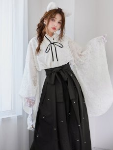 モデル：吉木千沙都 身長：158cm　着用サイズ：Fサイズ