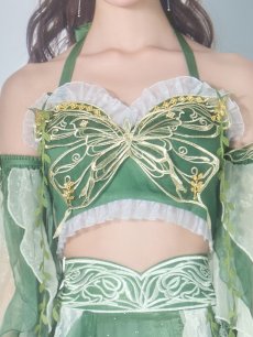 モデル：加藤美南　身長：152cm