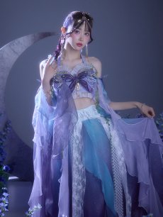 モデル：ゆりにゃ 身長：162cm 着用サイズ：Fサイズ