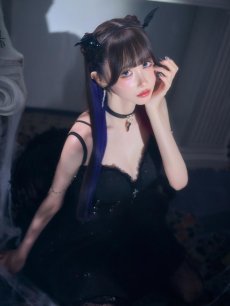 モデル：ゆりにゃ 身長：162cm　着用サイズ：XSサイズ