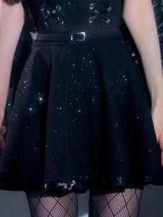 モデル：ゆりにゃ 身長：162cm　着用サイズ：XSサイズ