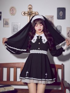 モデル：吉木千沙都（ちぃぽぽ）　身長：158cm　着用サイズ：Sサイズ