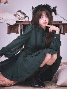モデル：吉木千沙都（ちぃぽぽ）　身長：158cm　着用サイズ：Sサイズ