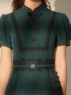 モデル：加藤美南　身長：152cm