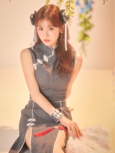モデル：加藤美南　身長：152cm