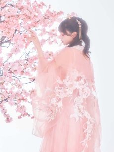 モデル：吉木千沙都（ちぃぽぽ）身長：158cm　着用サイズ：Fサイズ