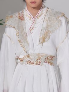 画像6: 【送料無料！】【ハロウィン】ホワイト×ゴールド刺繍ロング漢服【コスプレ6点SET】【Fサイズ】[OF03]今井暖大着用 (6)