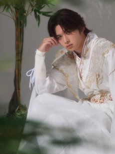 モデル：今井暖大　身長：173cm　着用サイズ：Lサイズ