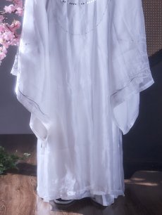 画像8: 【送料無料！】【ハロウィン】ホワイト×シルバー刺繍漢服【コスプレ5点SET】【Fサイズ】[OF03]今井暖大着用 (8)