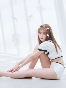 画像9: 【即日発送！】【ビキニ】韓国っぽパフスリパイピングビキニ 2点セット【水着】[YMT] (9)