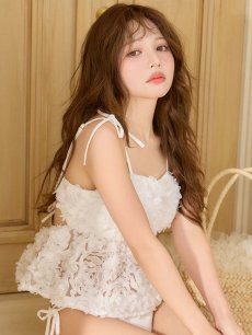 ホワイト　モデル：吉木千沙都（ちぃぽぽ）　身長：158cm　着用サイズ：Sサイズ