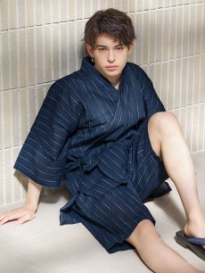 画像2: 【即日発送】【メンズ甚平】ネイビー地に白縞模様甚平  【甚平・下駄セット】[YMT] (2)