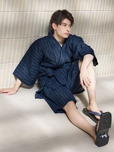 画像3: 【即日発送】【メンズ甚平】ネイビー地に白縞模様甚平  【甚平・下駄セット】[YMT] (3)