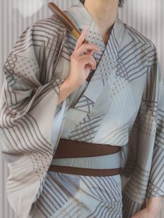 画像15: 【即日発送！】【メンズ浴衣】ベージュ幾何学的模様浴衣【浴衣・帯・下駄セット】 [YMT] (15)