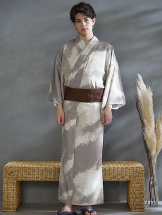 画像4: 【即日発送！】【メンズ浴衣】グレージュモザイク柄浴衣【浴衣・帯・下駄セット】 [FB03] (4)