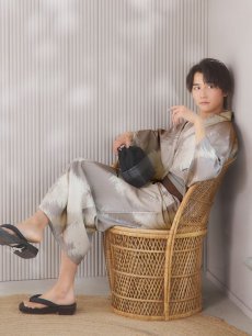 画像9: 【即日発送！】【メンズ浴衣】グレージュモザイク柄浴衣【浴衣・帯・下駄セット】 [FB03] (9)